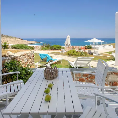 Andronis Minois Hotel