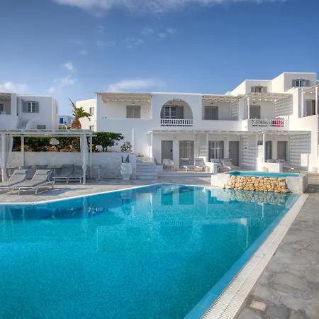 Andronis Minois Hotel Parasporos