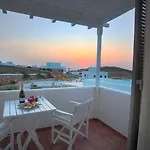 Hotell Andronis Minois Parasporos