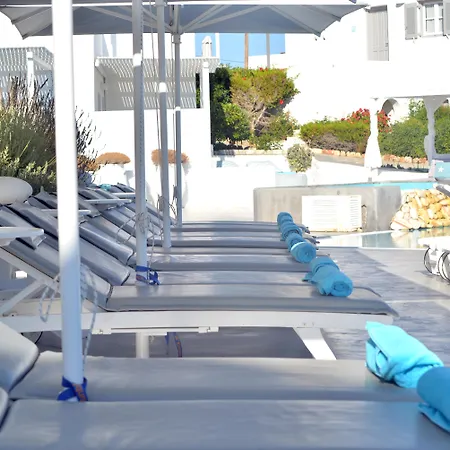 Andronis Minois Hotel Parasporos