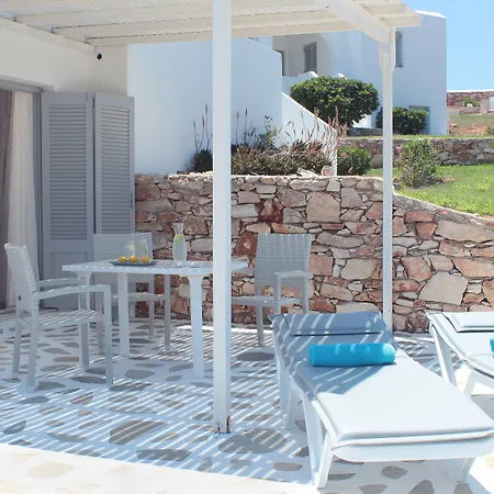 Hotel Andronis Minois 5*