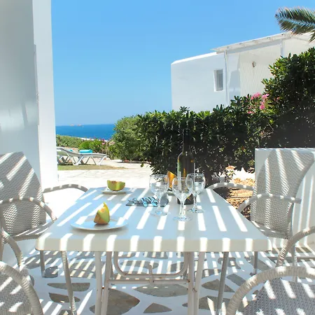 Andronis Minois Hotel Parasporos