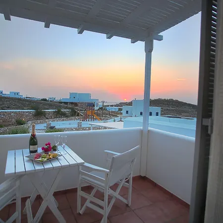 Hotel Andronis Minois Parasporos