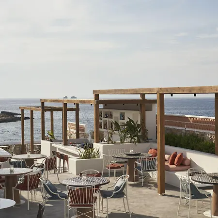 Hotel Andronis Minois Parasporos