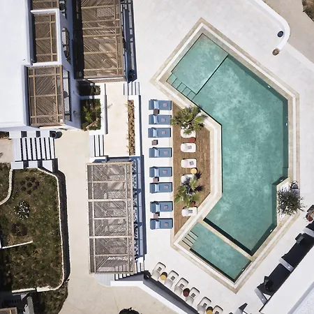 Hotel Andronis Minois Parasporos