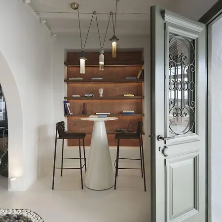 Andronis Minois Hotel