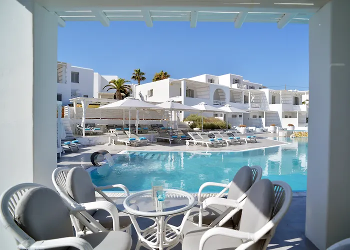 Hotel Andronis Minois Parasporos