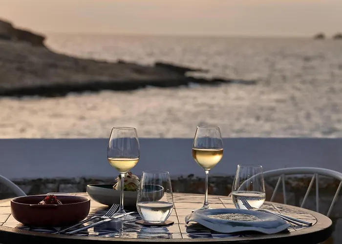 Andronis Minois Hotel