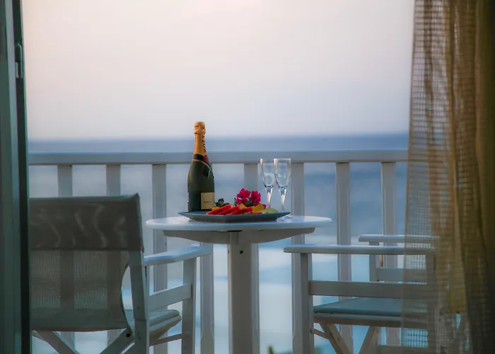 Andronis Minois 5* Parasporos