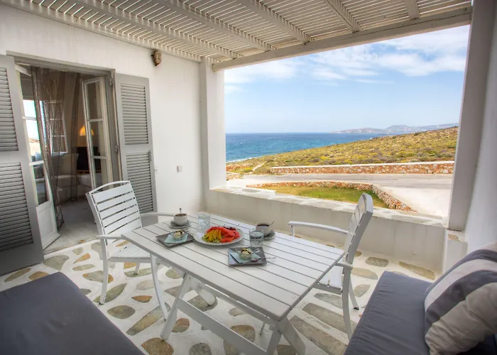 Andronis Minois Παράσπορος