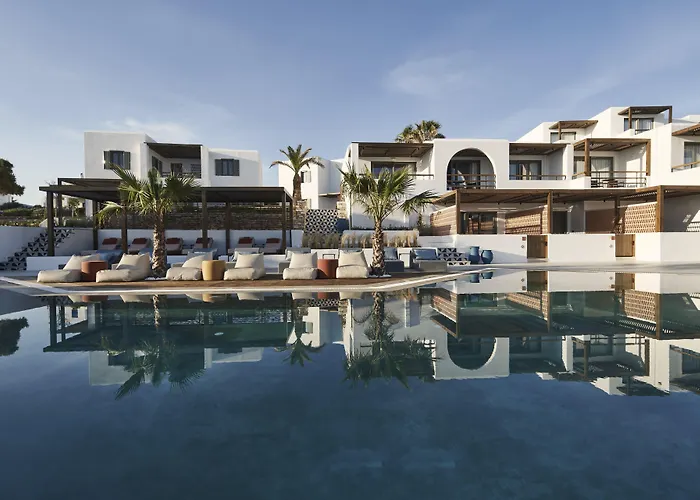 Hotel Andronis Minois 5*